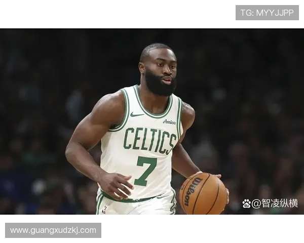 末节狂砍13分杰伦布朗全场33投14中豪取33分12篮板3助攻2抢断1盖帽 末节狂砍13分杰伦布朗全场33投14中豪取33分12篮板3助攻2抢断1盖帽